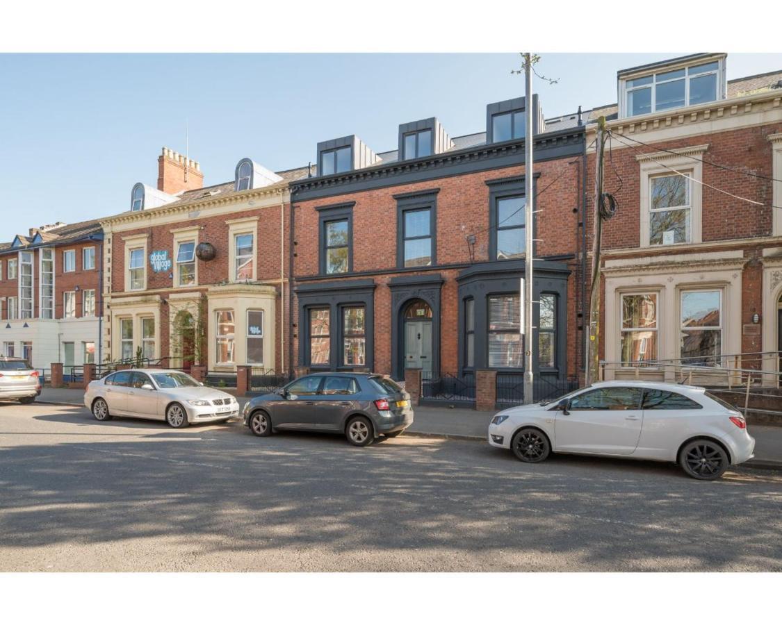 Central Belfast Apartments: University Street Exterior foto